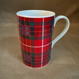 Vintage 1990’s Dunoon Stoneware Red Fraser Tartan Tea Mug. Made in Scotland.